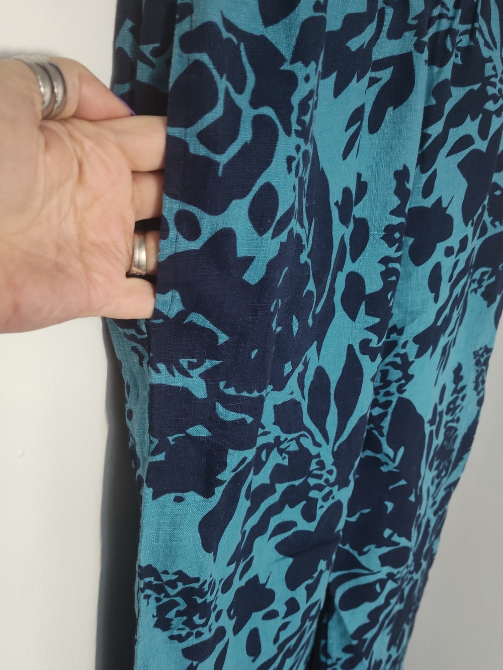 Soft Surroundings Teal and Navy Cropped Wide-Leg Pants #305 - Picture 2 of 2